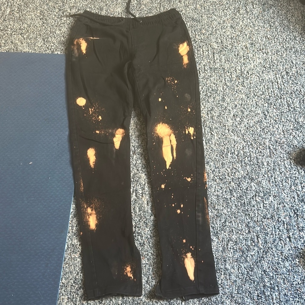 REDUCED!!Men’s jogger by kayden k